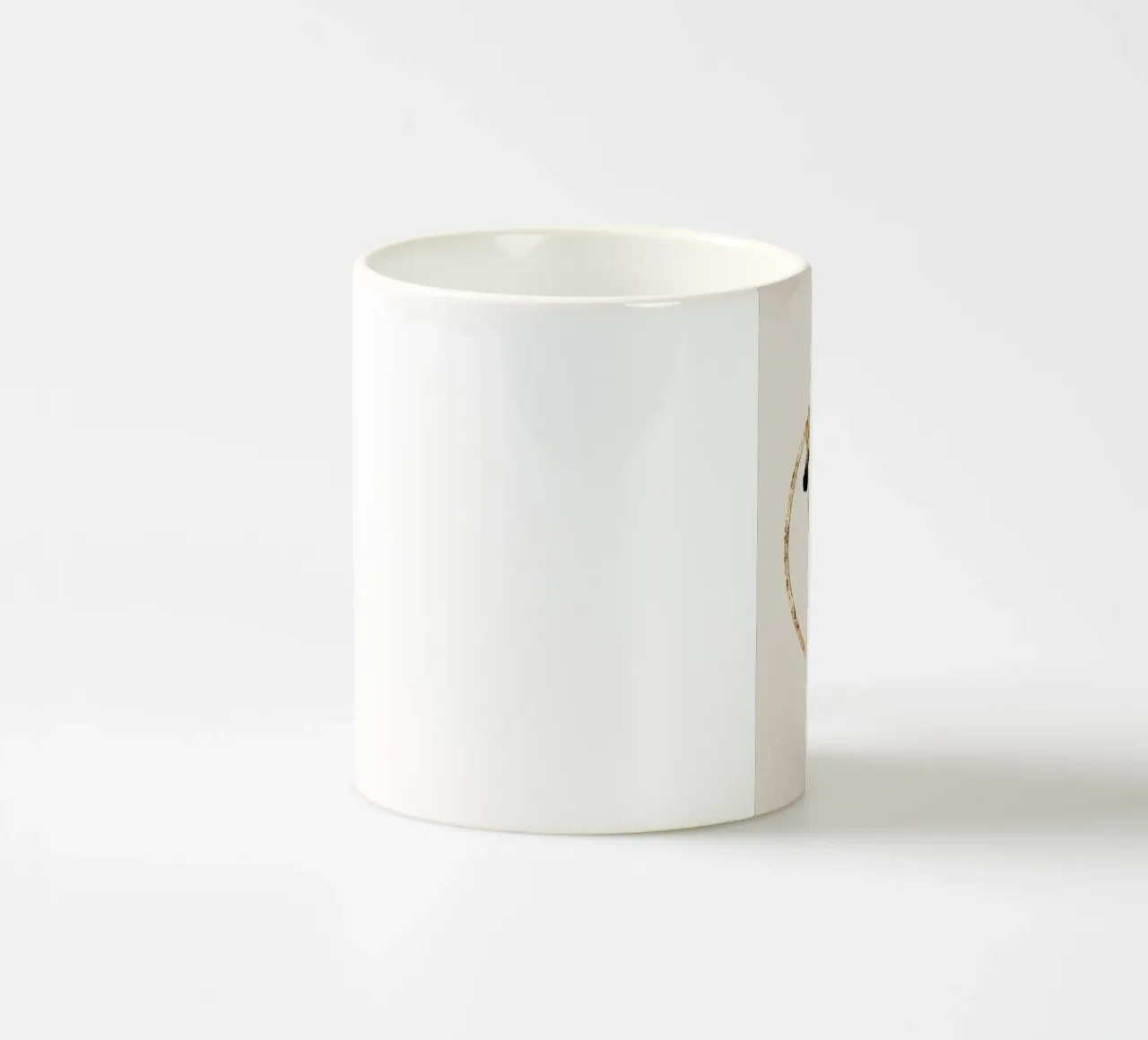 Iris profumato di sambuco d'oro tazza in ceramica da Nicholas Campbell