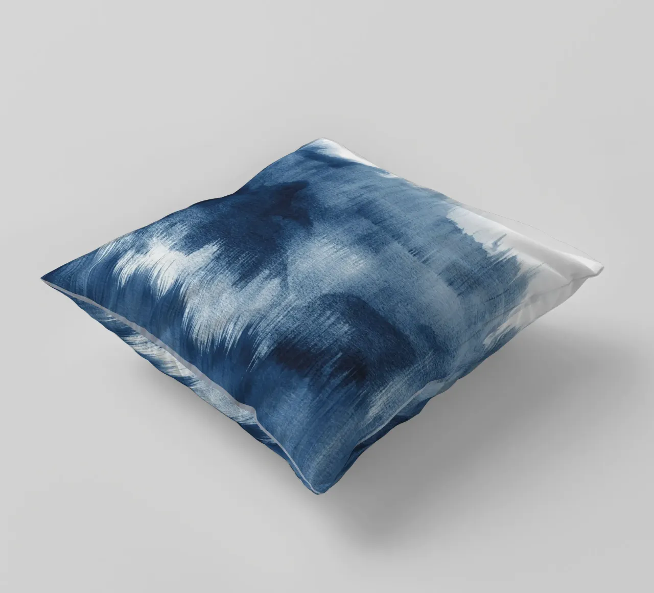 Pennellate di acquerello blu cuscino da NouveauPrints