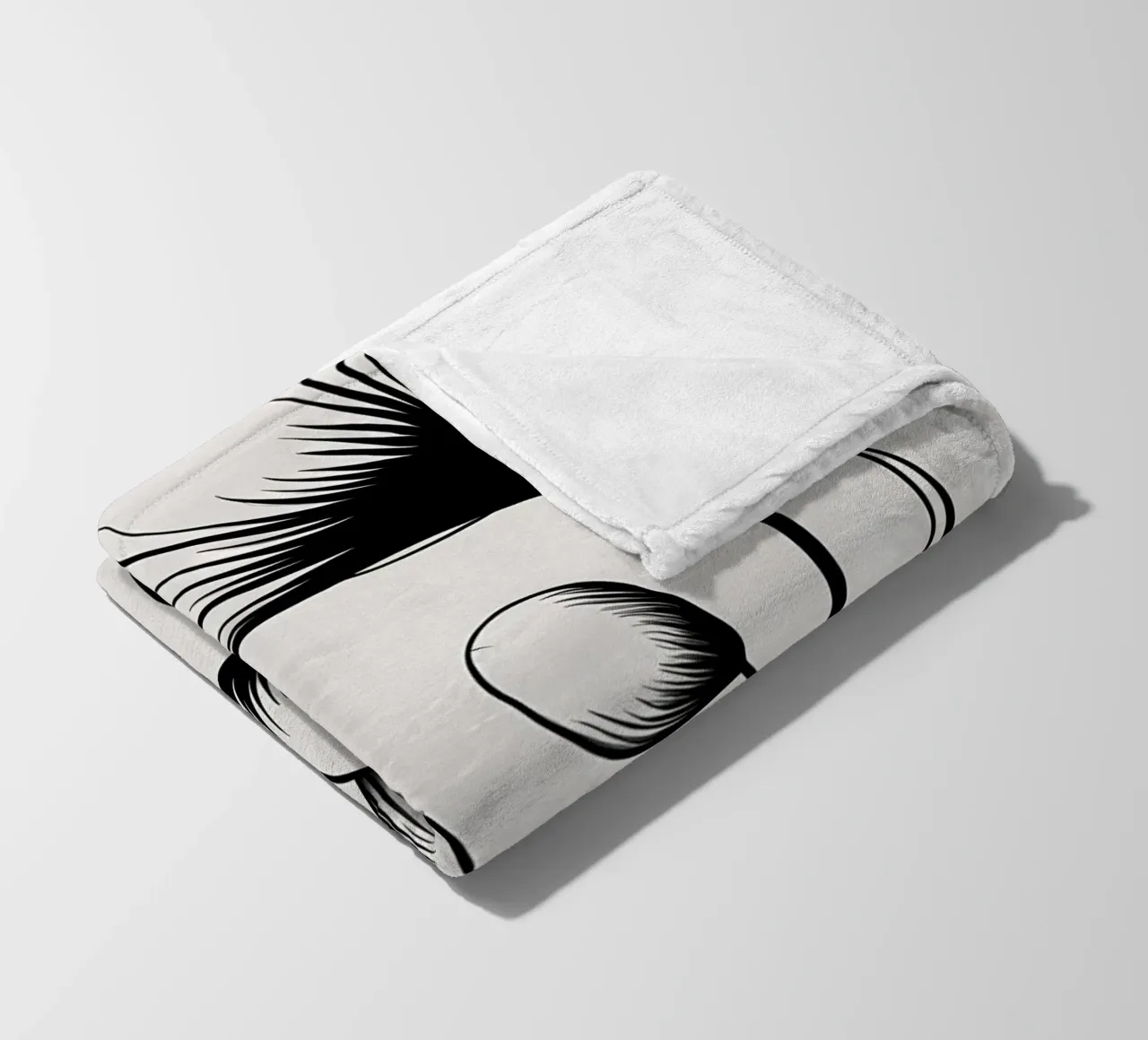 Illustrazione floreale in bianco e nero coperta in pile da Nicholas Campbell