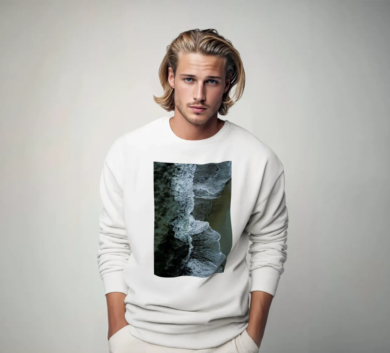 Wild Waves sweatshirt van Studio Nahili