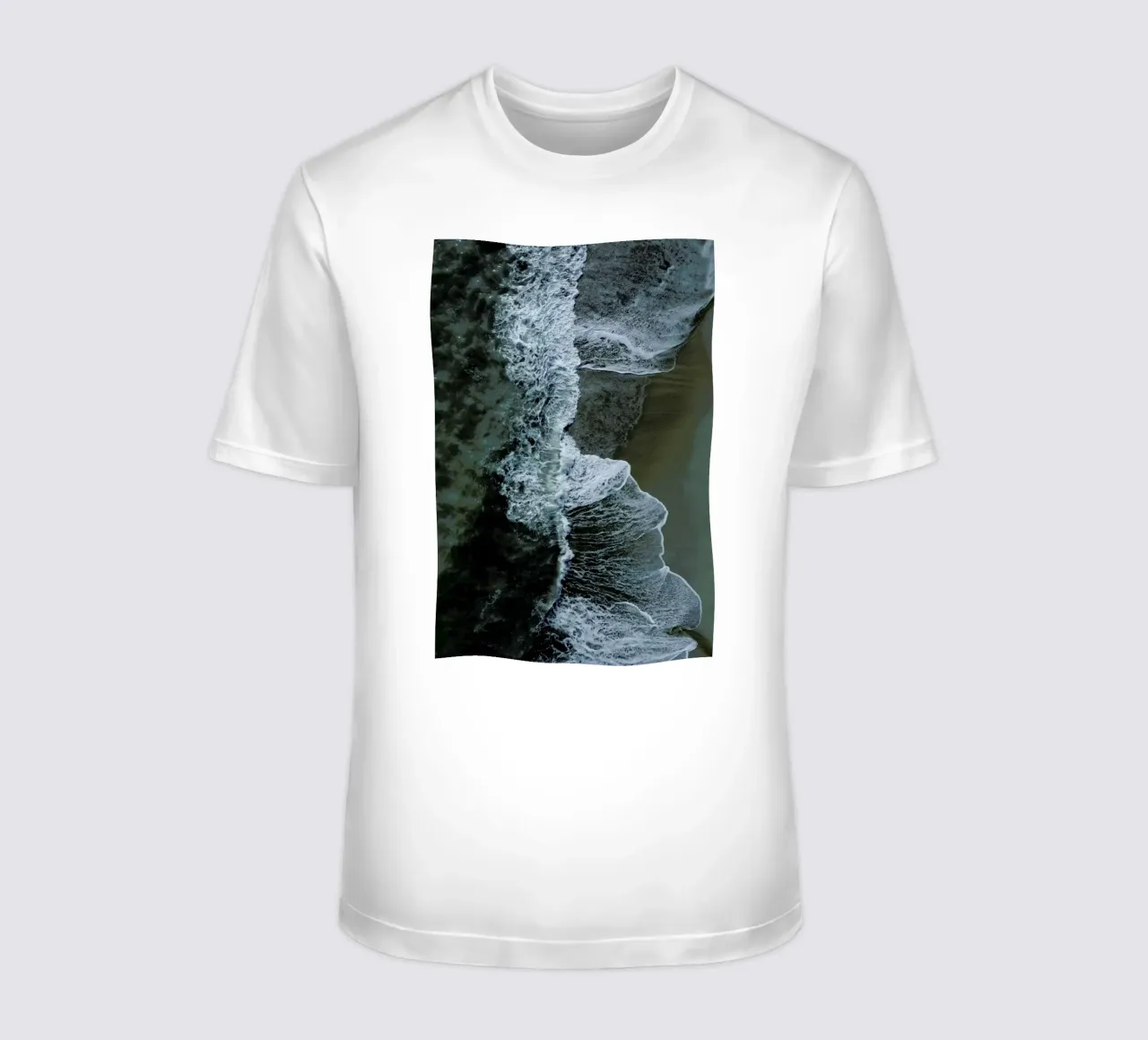 Wild Waves t-shirt by Studio Nahili