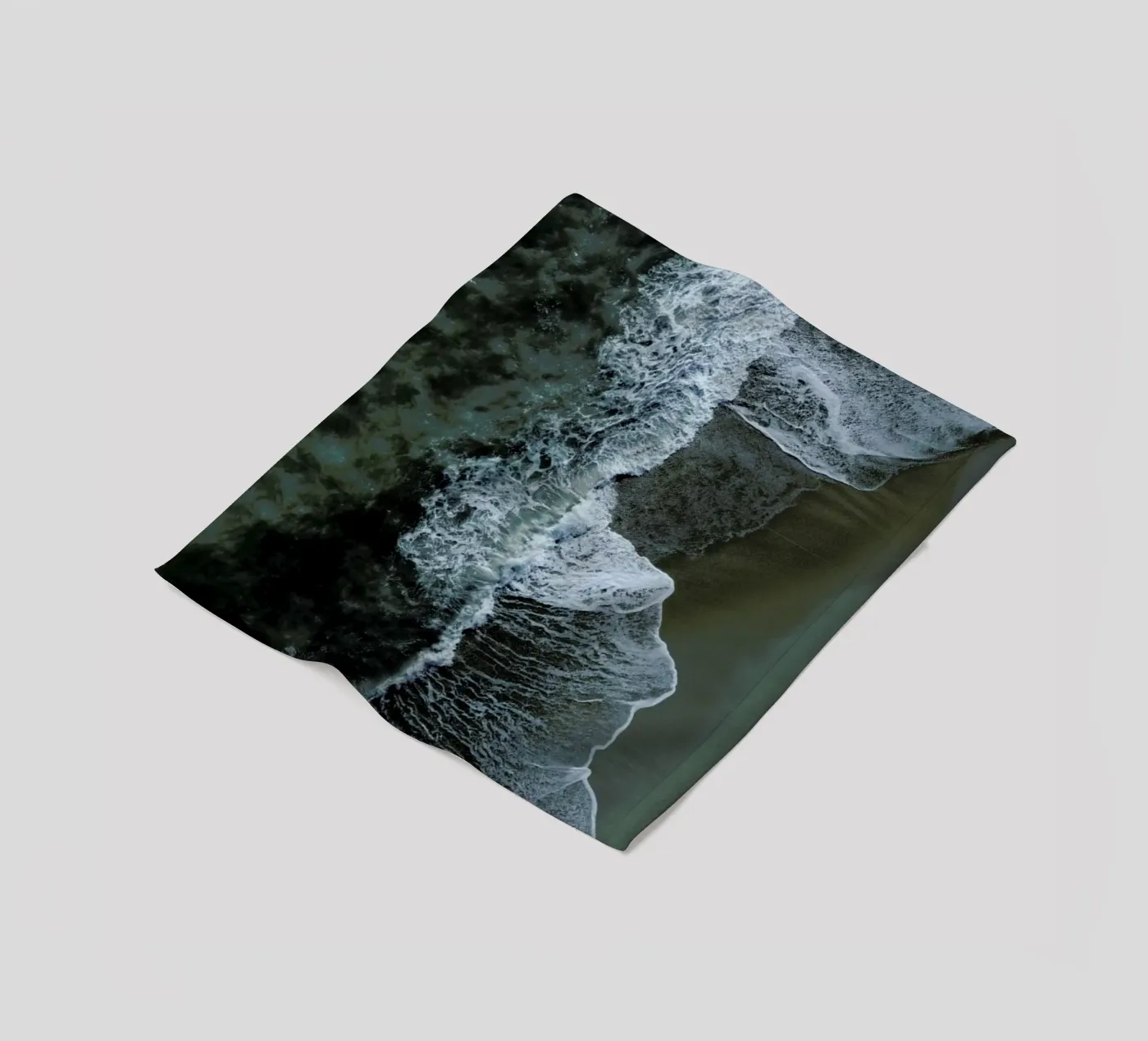 Wild Waves Fleecedecke von Studio Nahili