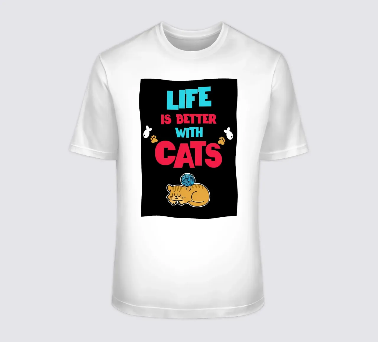Vivere meglio con i gatti Gatto t-shirt da Bartosz Powalka