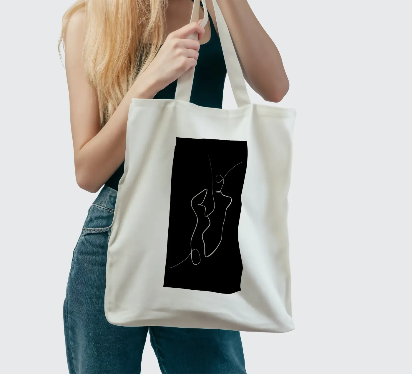 Connected tote bag by Graphite