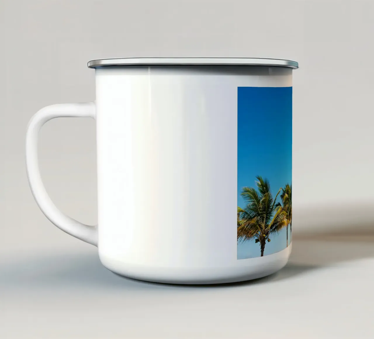 Palme tazza in smalto da Matthew Katz