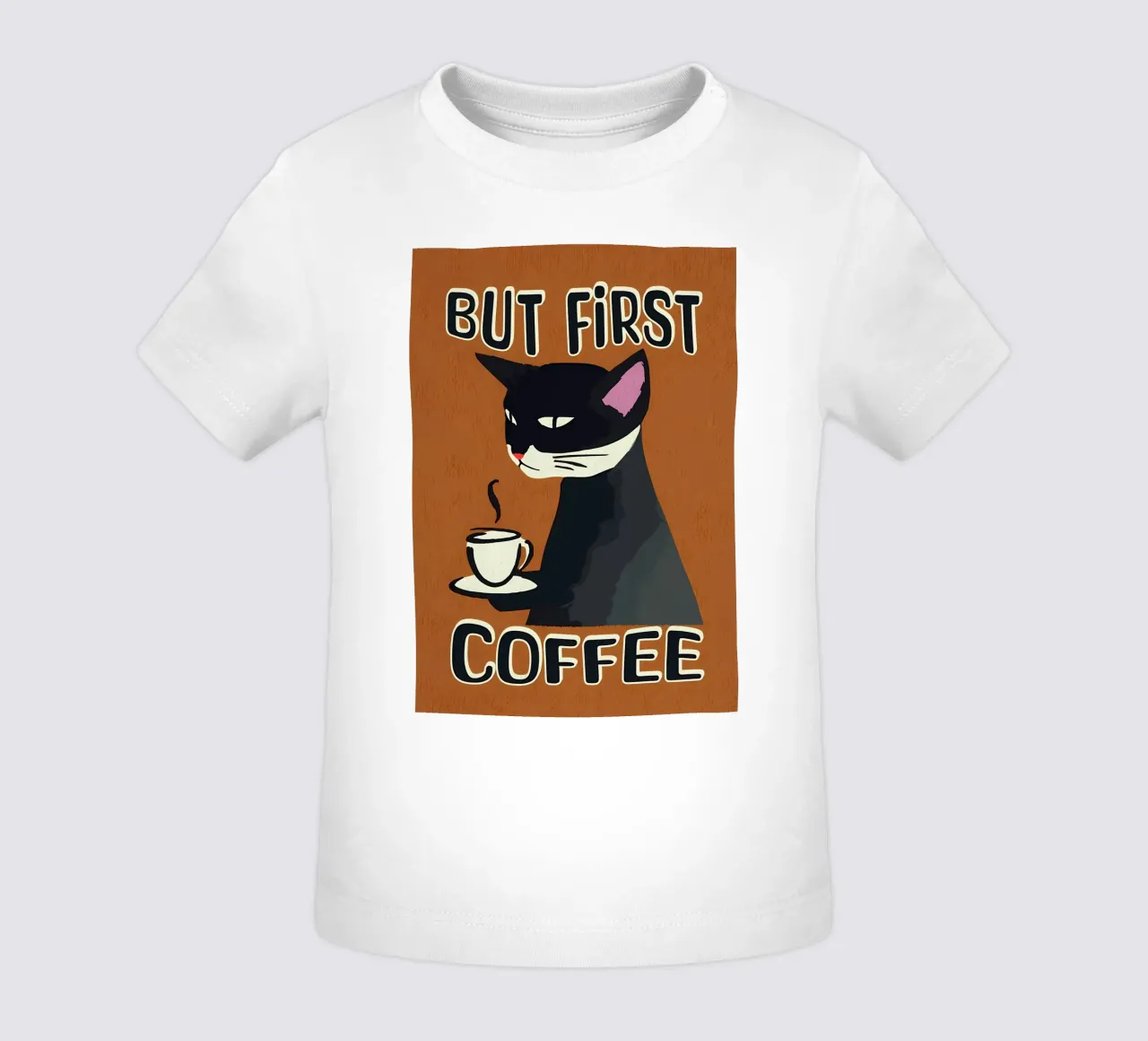 Gatto nero ma primo caffè maglietta neonato da Bartosz Powalka