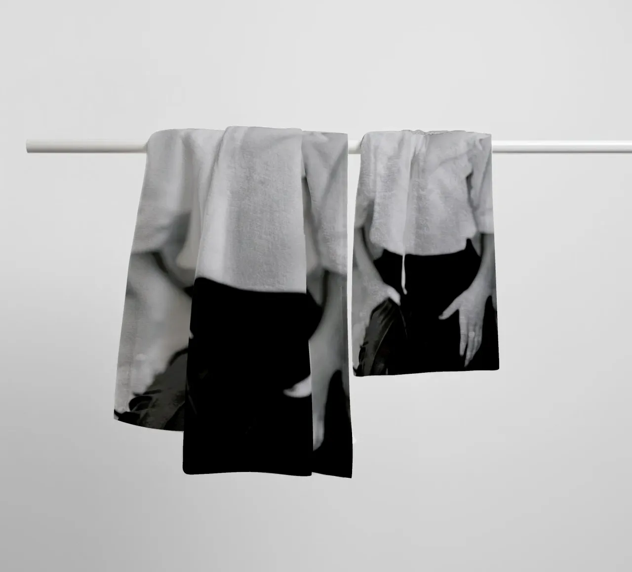 Frills asciugamano da bagno da Runway Collective
