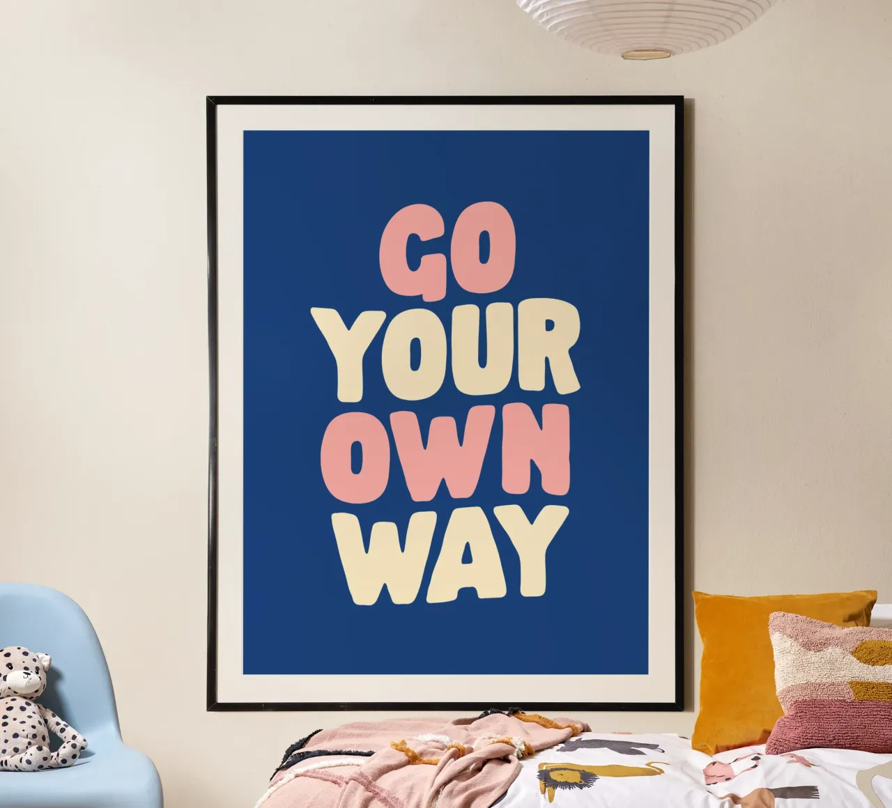 Go Your Own Way Typografie print in roze, wit en blauw hahnemühle van THE MOTIVATED TYPE