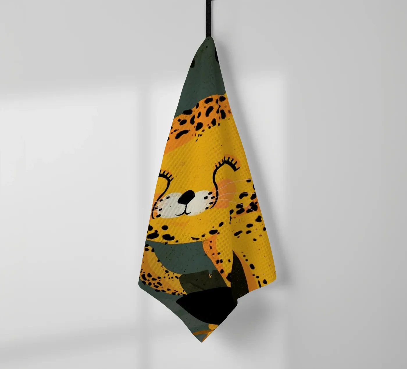 Young Leopard Geschirrtuch von treechild