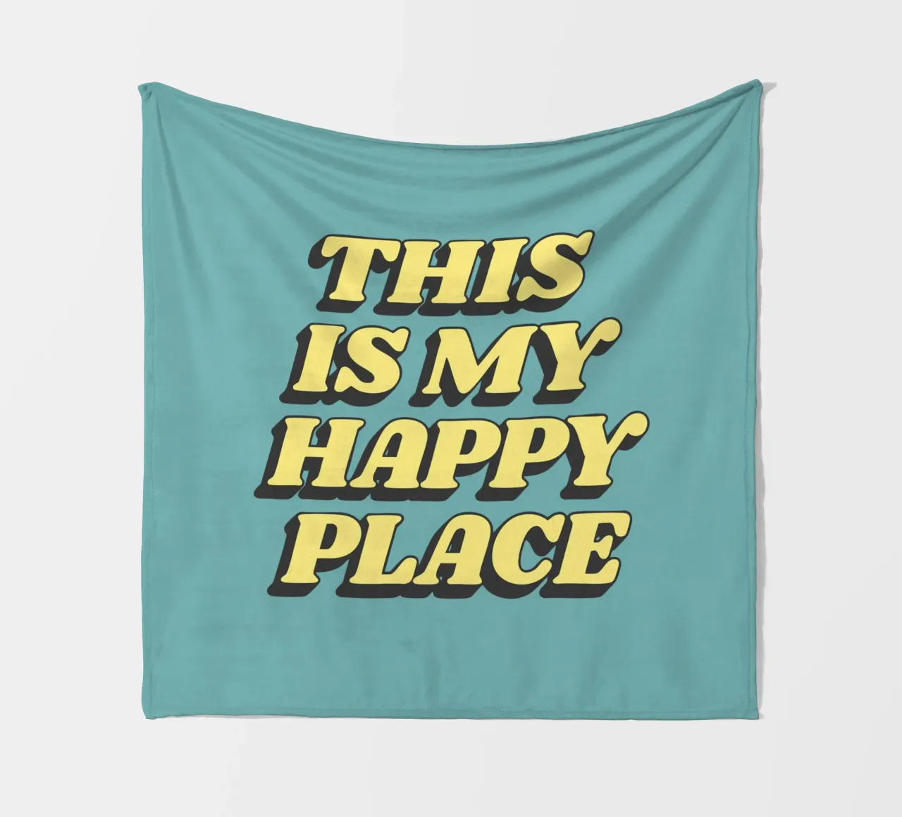 Impression typographique "This is My Happy Place" en jaune, bleu et noir plaid polaire de THE MOTIVATED TYPE