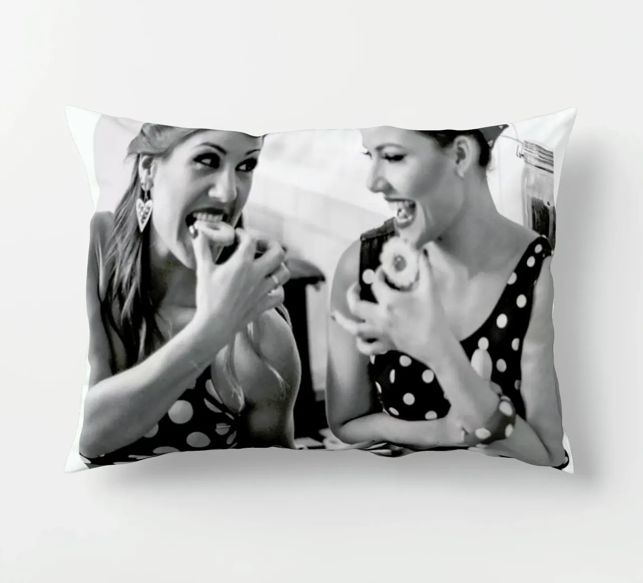 Polka Dots cuscino da Runway Collective