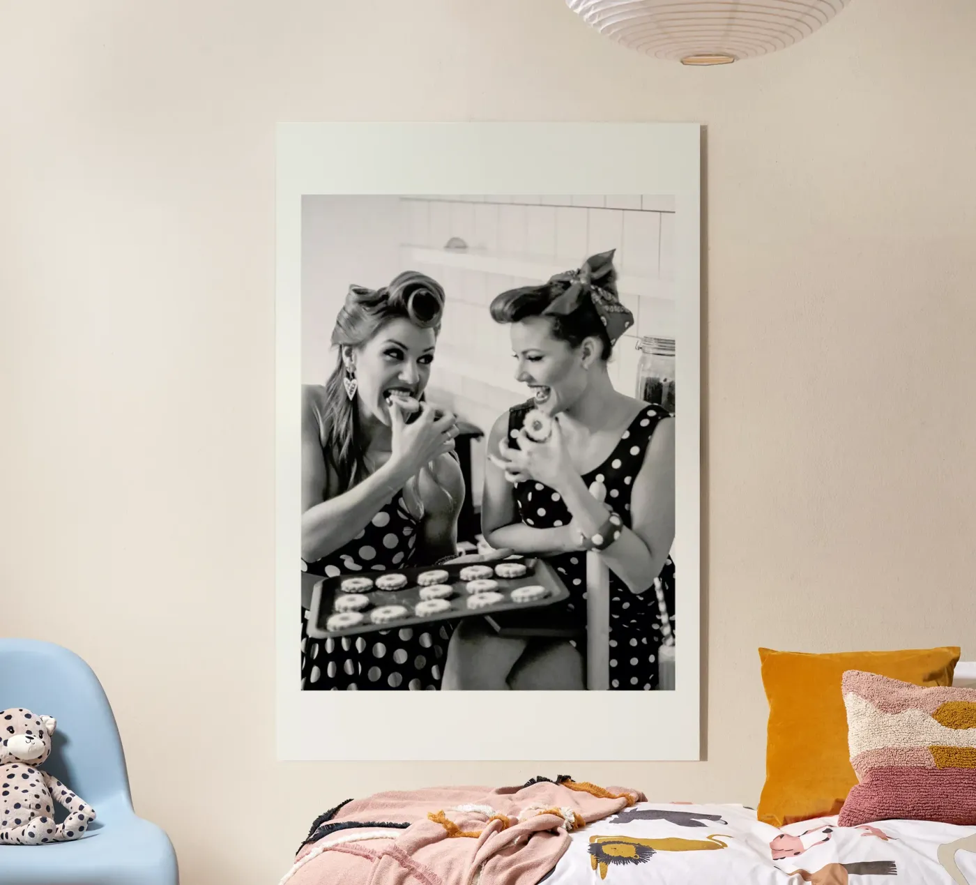 Polka Dots plexiglass da Runway Collective