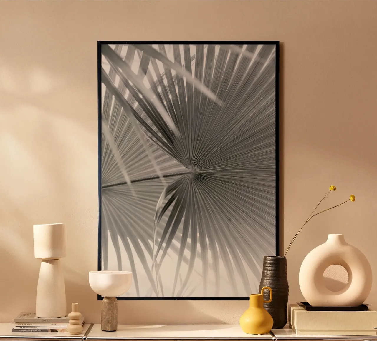 Blue Mountains B&W poster con telaio in legno da Marlene Sørensen