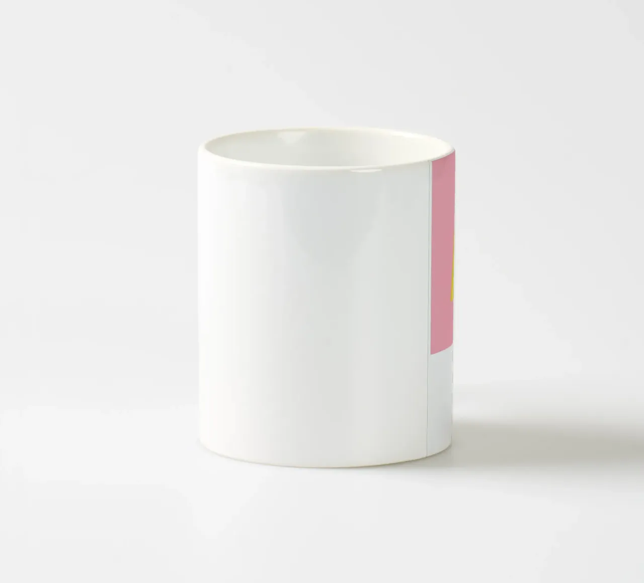 „The Food Alphabet“ - V like Vanilla Pudding tazza in ceramica da BLAEK Design Studio