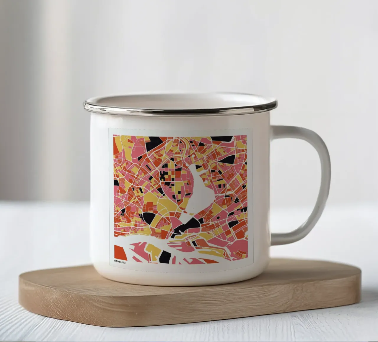 Hamburg II tazza in smalto da The Cartography Collection