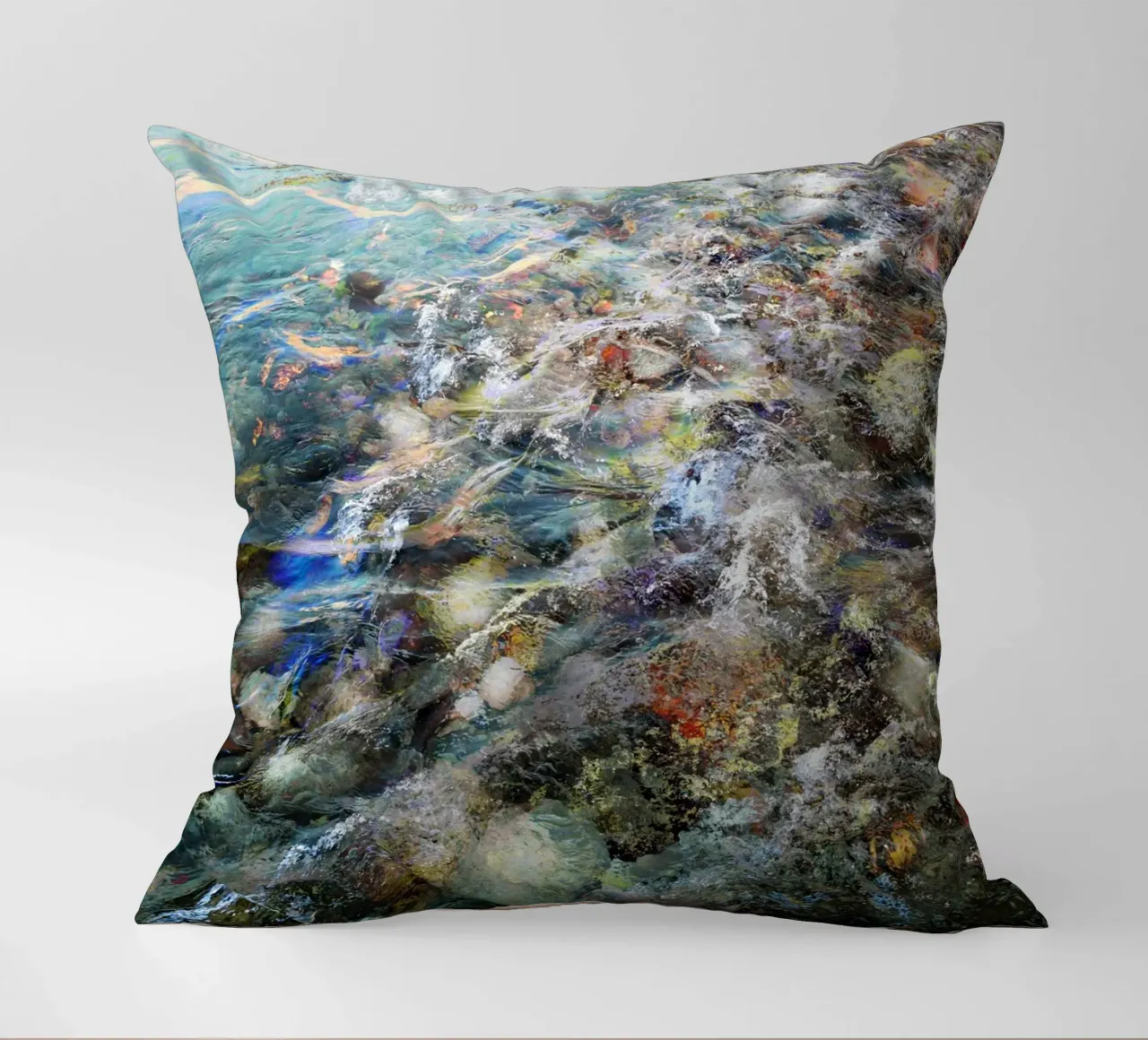 Dreams are like Water cuscino da Angelo Cerantola