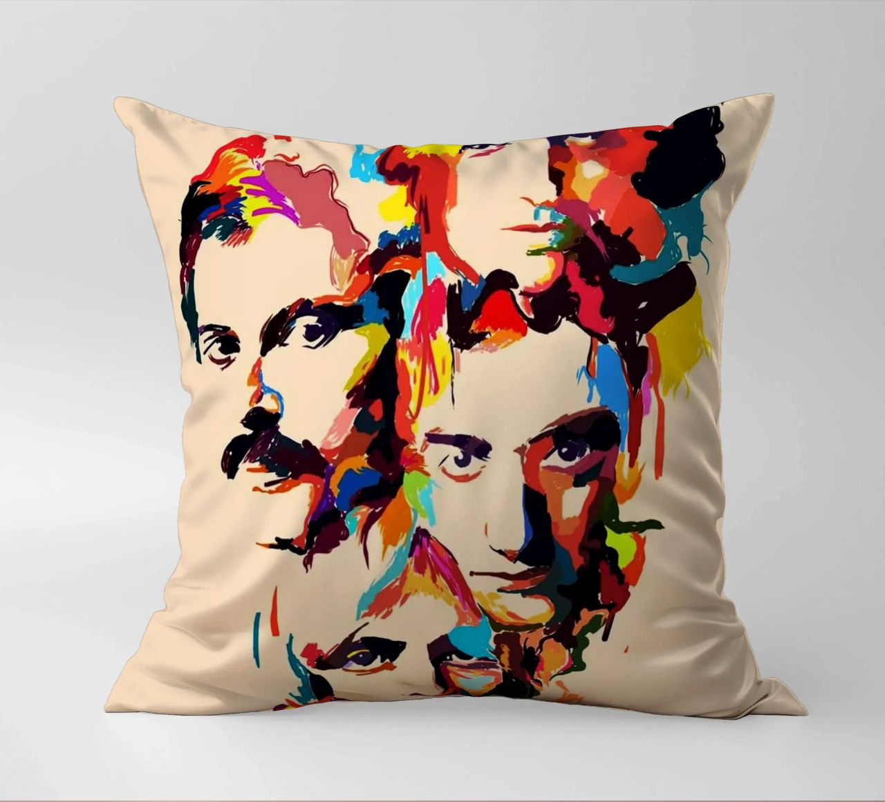 Art abstrait du groupe Queen coussin de Hantamrata