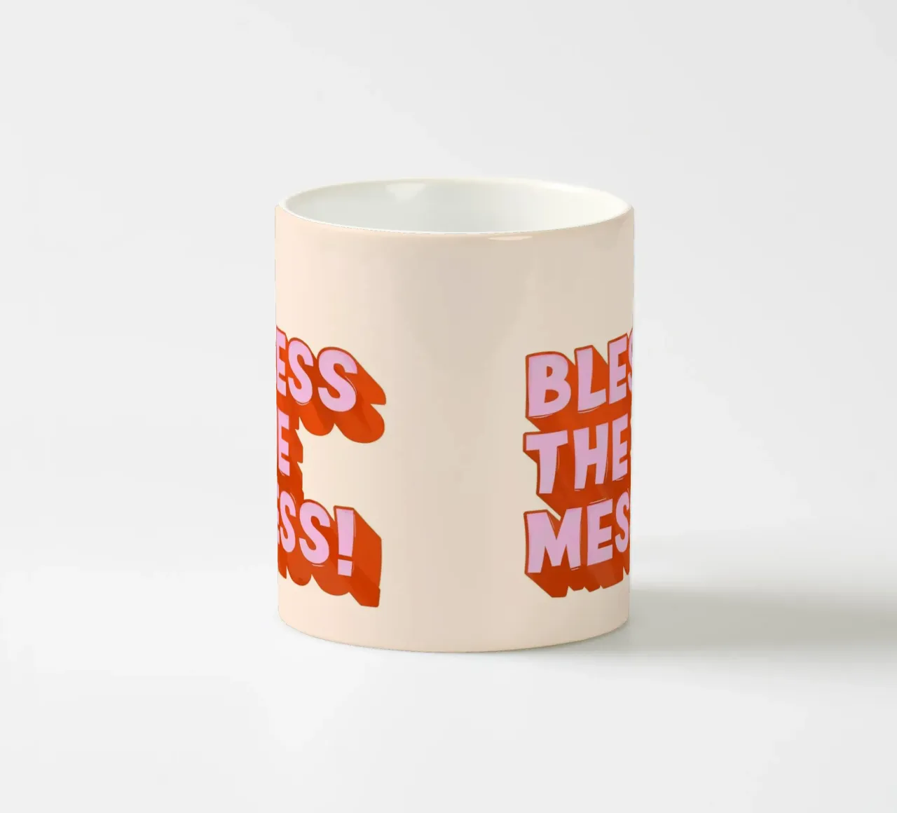Bless the Mess – Bold Retro Typography Poster tazza in ceramica da showmemars