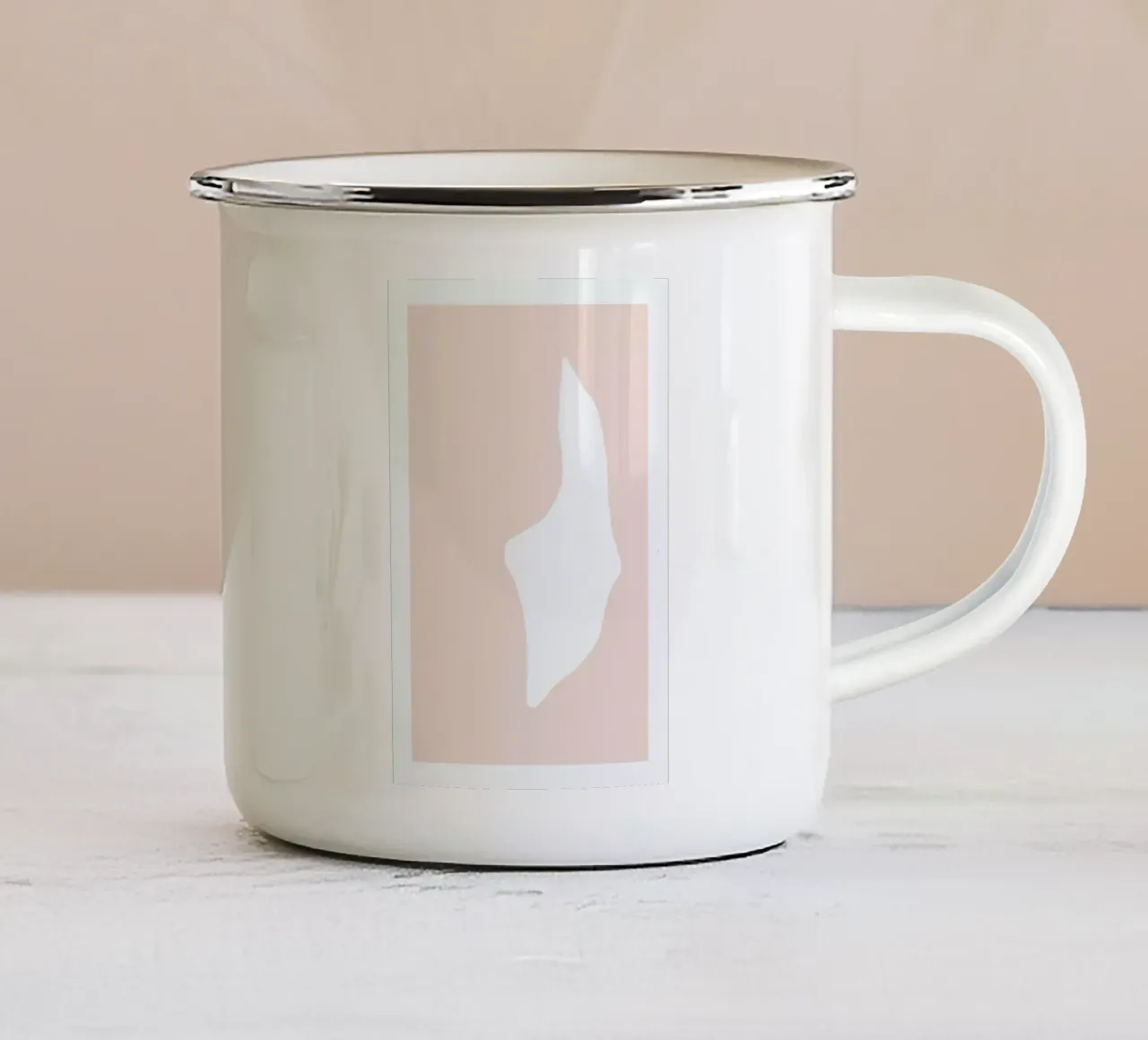 Empty Words mug en émail de Tanja Schaub