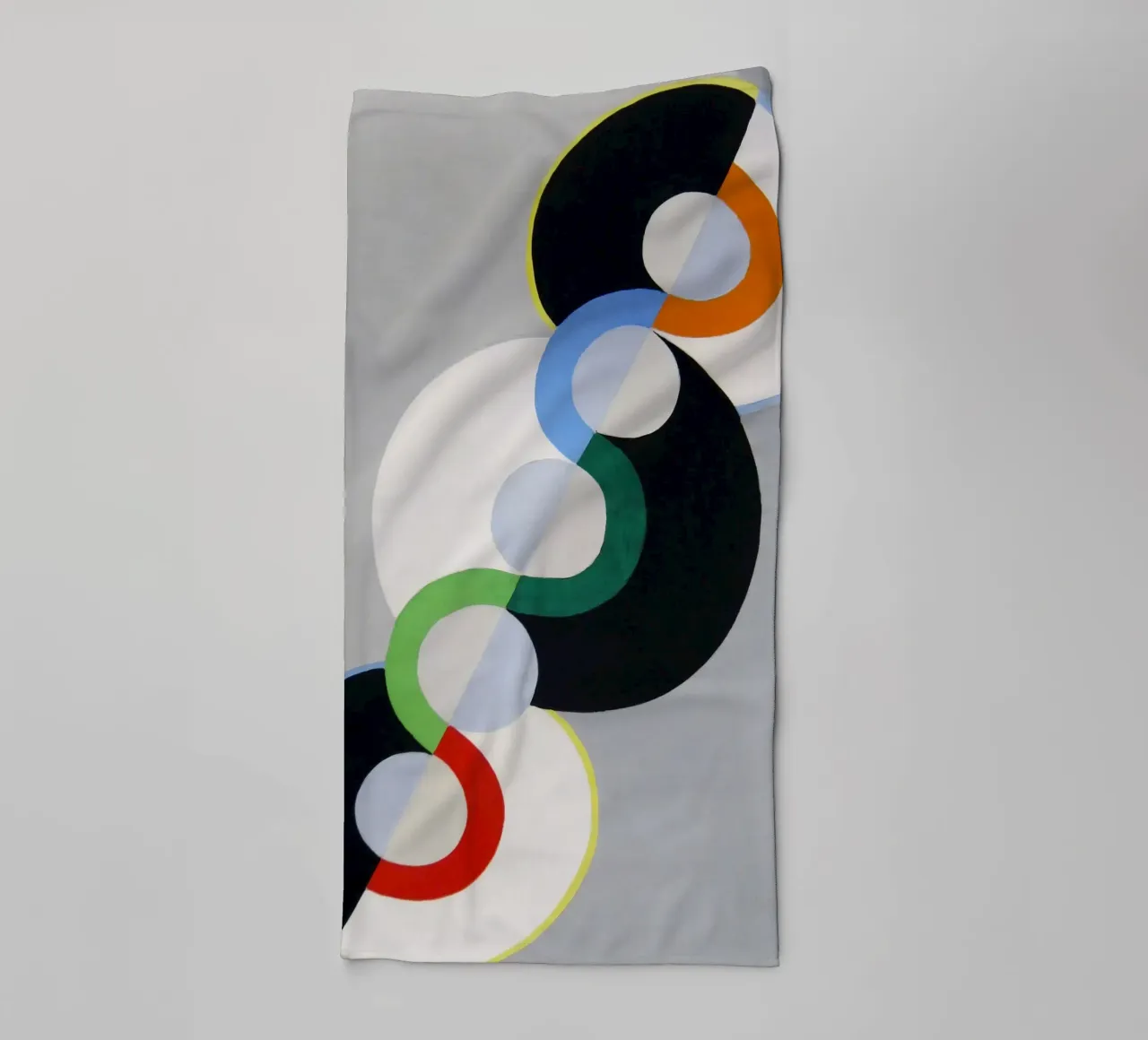 Robert Delauny - Endless Rhythm towel by Old Masters