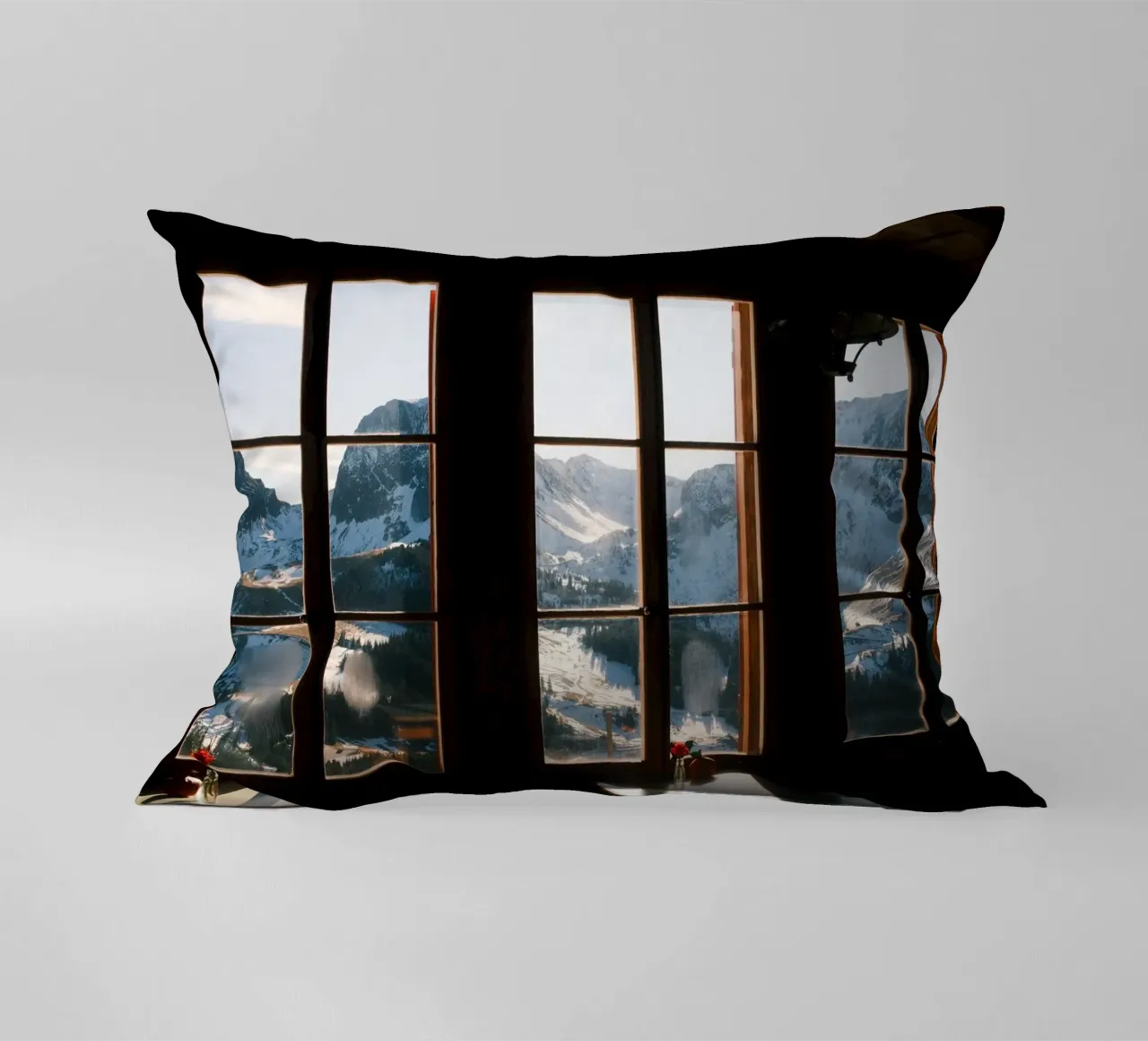 Alpine Silence Through the Window cuscino da FujiSwiss