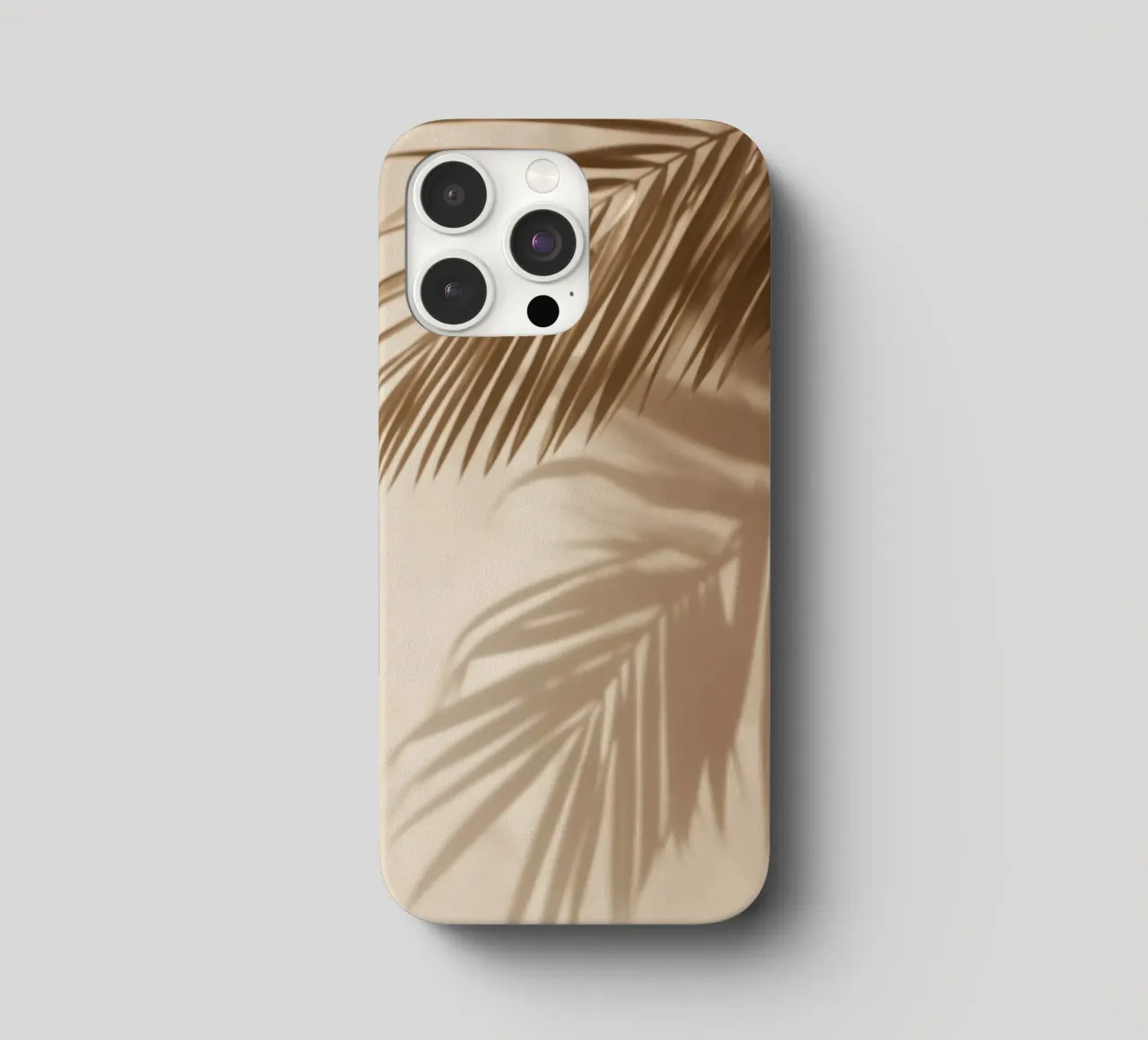 Palmblad schaduwen iphone hoesje van Indigo Tides Art