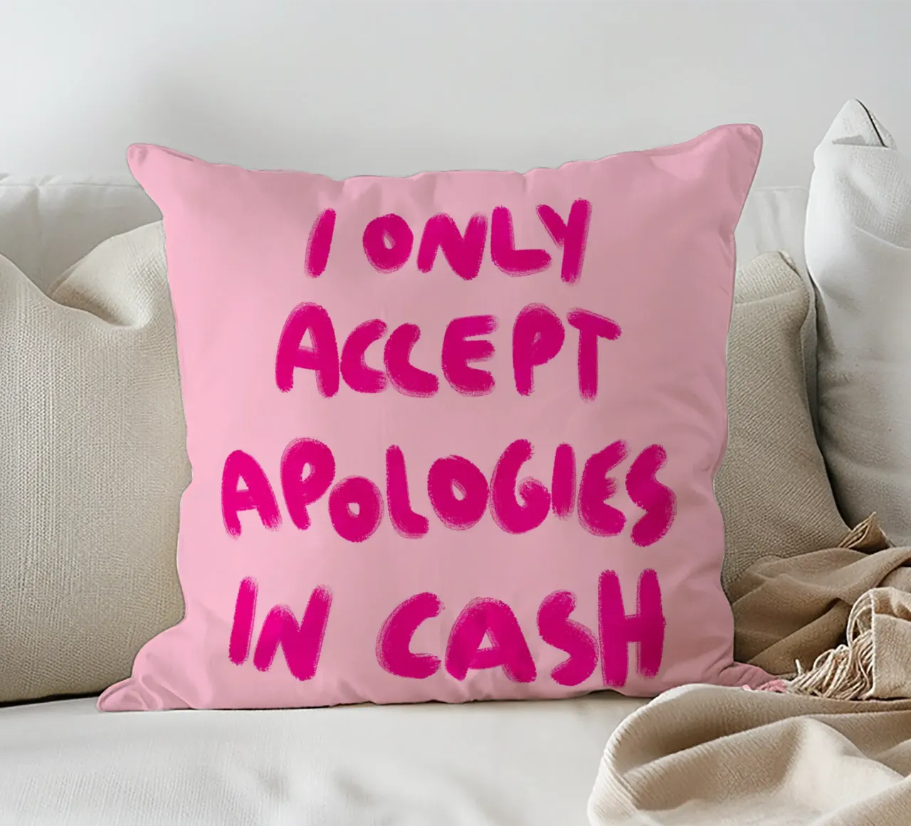 I only accept apologies in cash - Handlettering cuscino da Illustration Raissa Oltmanns
