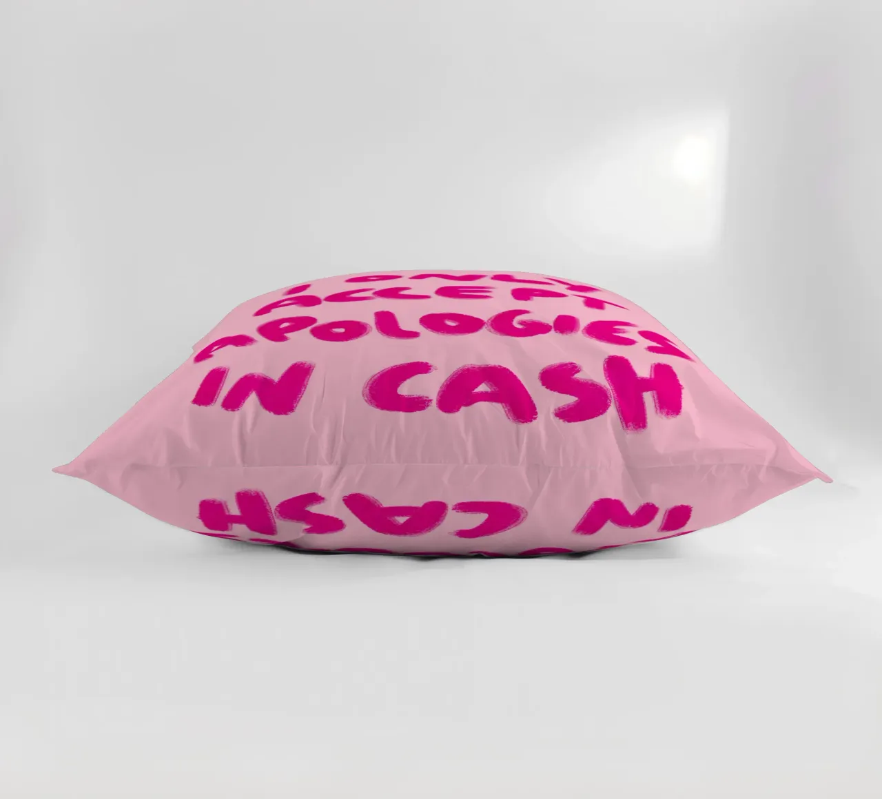 I only accept apologies in cash - Handlettering cuscino da Illustration Raissa Oltmanns