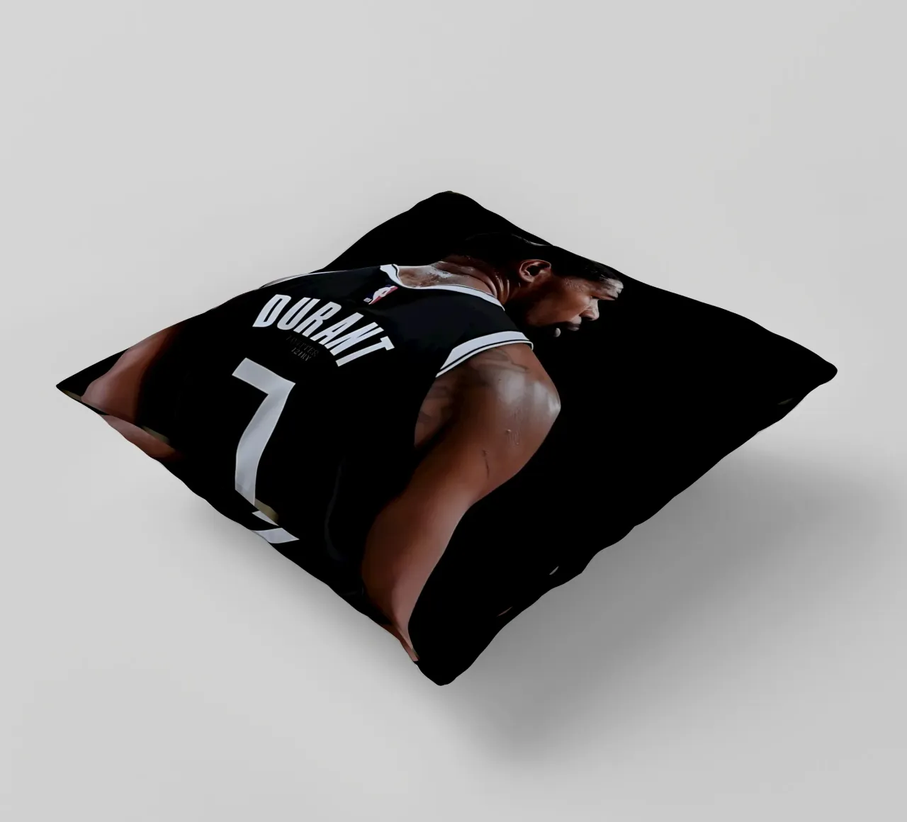 Kevin .D cuscino da Low poly art