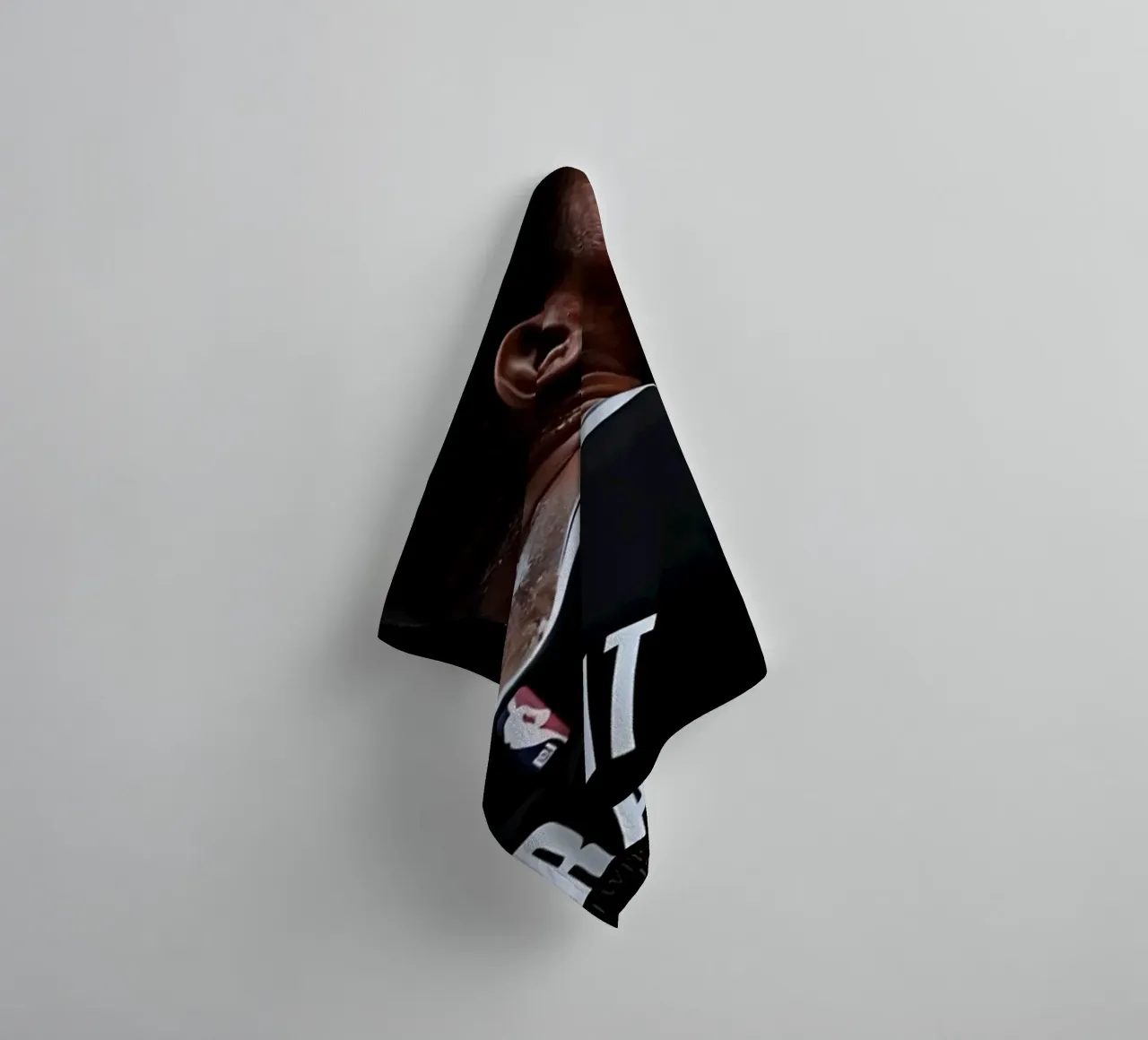 Kevin .D asciugamano da bagno da Low poly art