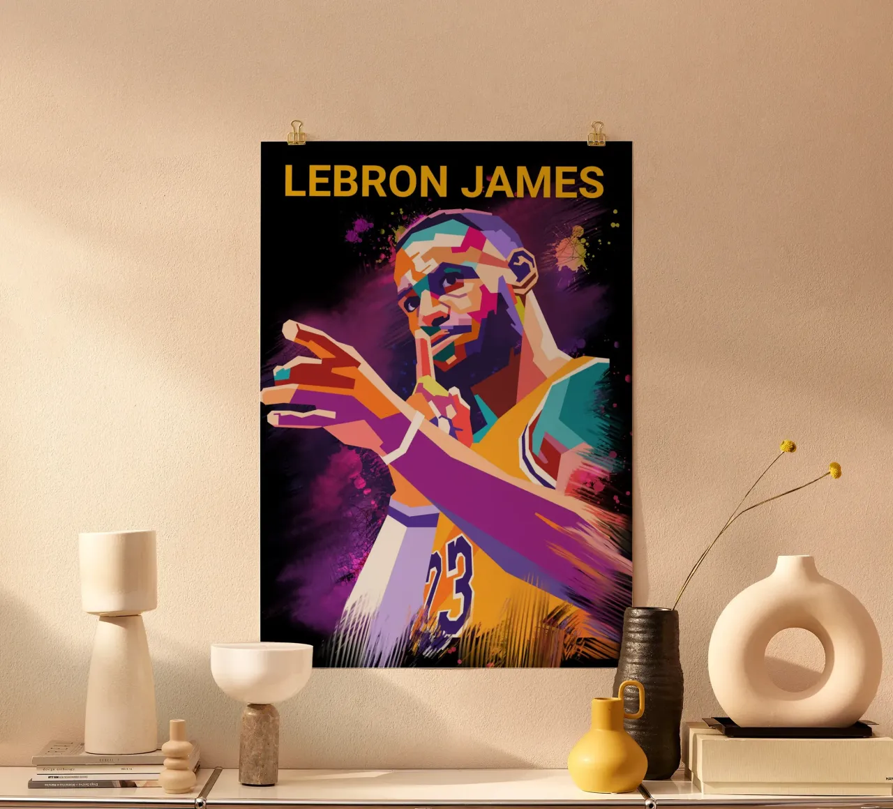 L'iconico giocatore di basket Lebron James poster con telaio in alluminio da Hantamrata