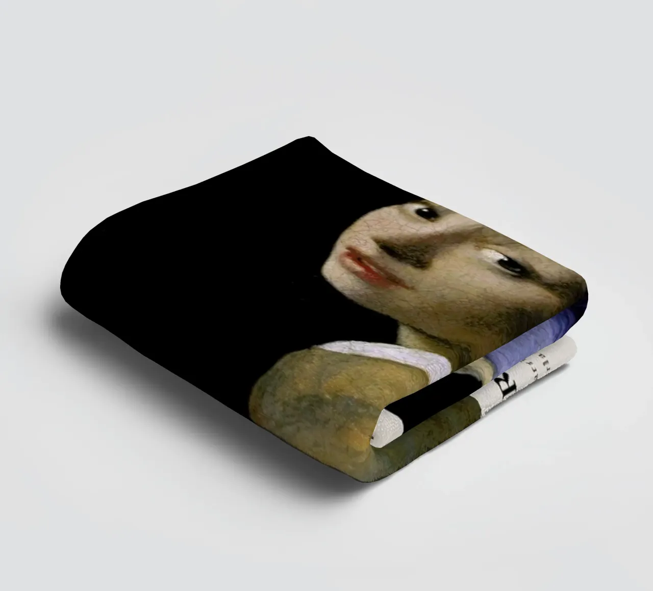 Jan Vermeer van Delft - Girl with a Pearl Earring asciugamano da bagno da ARTOTHEK