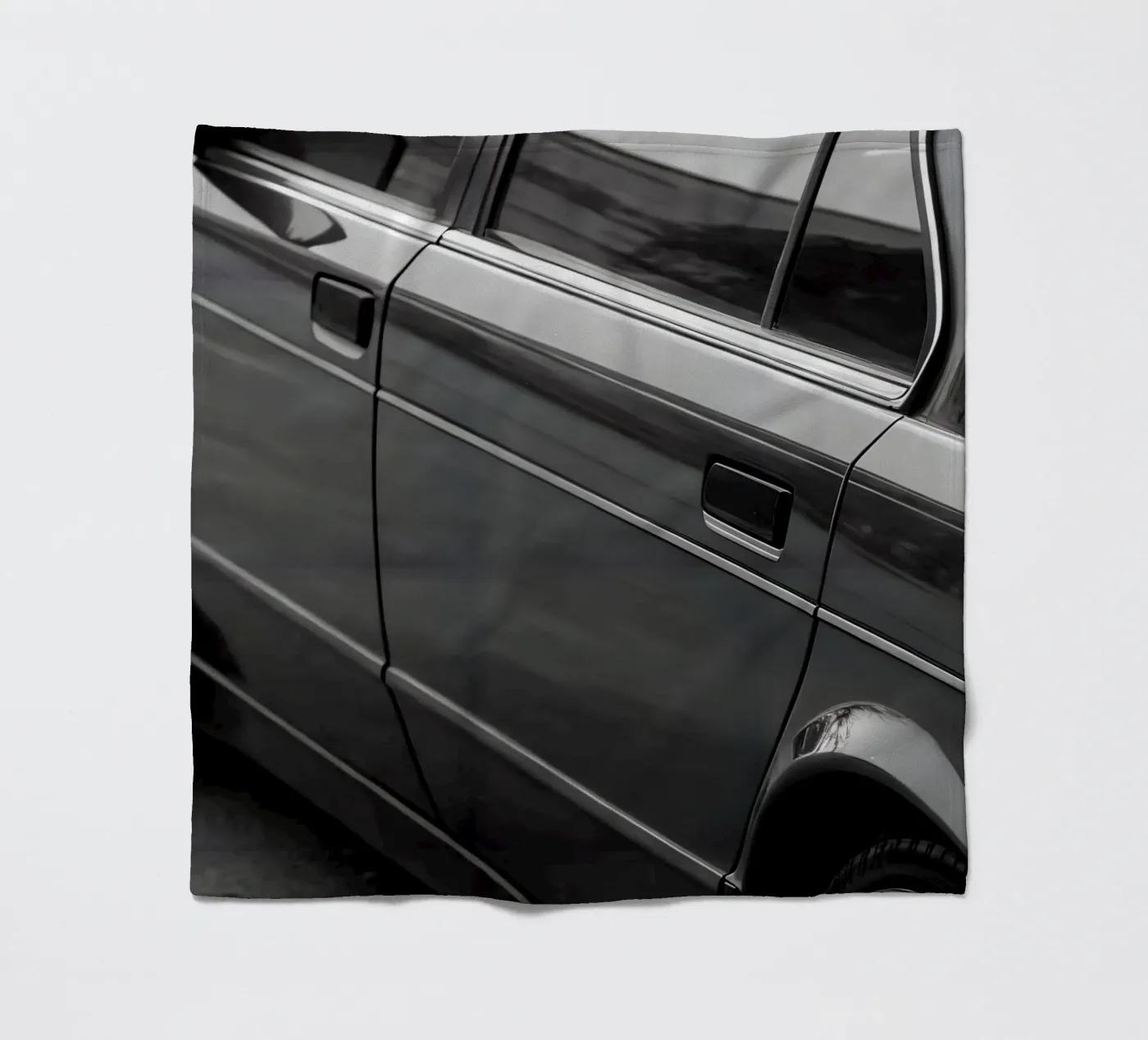 Monochrome Oldtimer Fleecedecke von CAR EDITION
