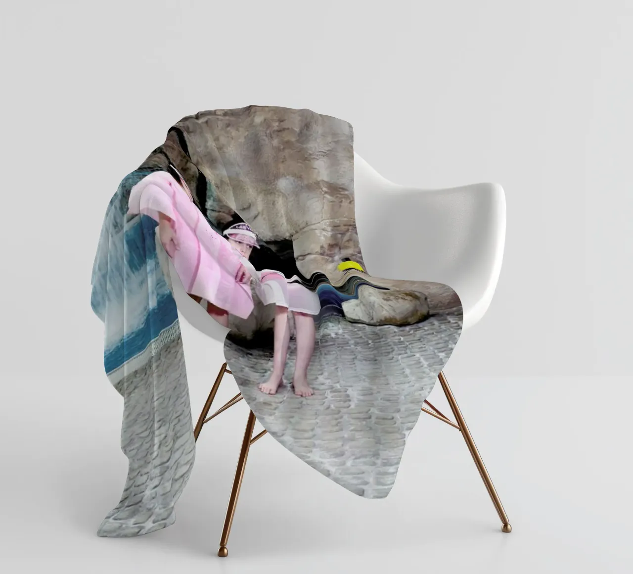 Wasserfall Fleecedecke von I Love Travel GmbH