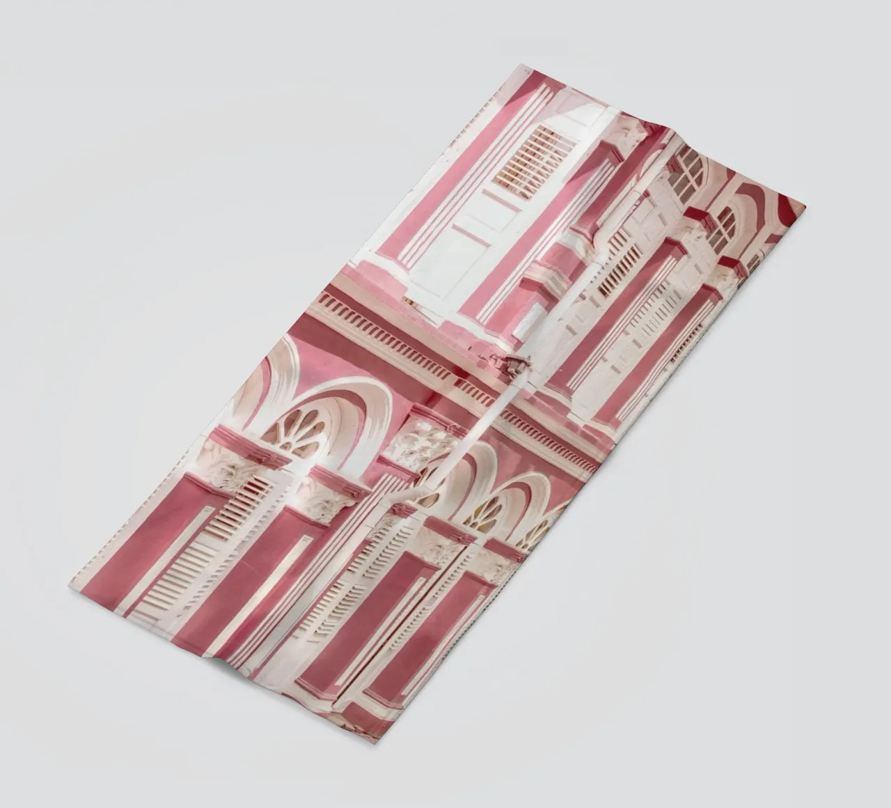 Pink Facade telo mare da METROPOLIS