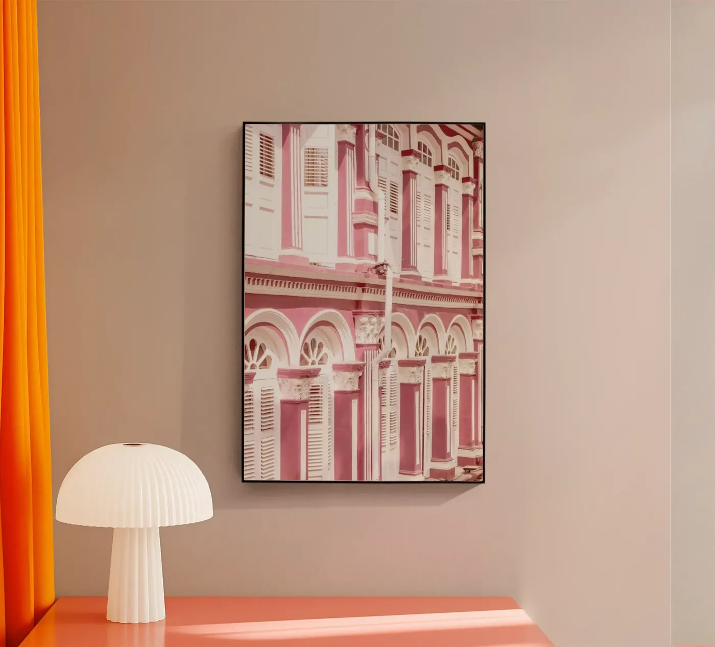 Pink Facade acryl van METROPOLIS