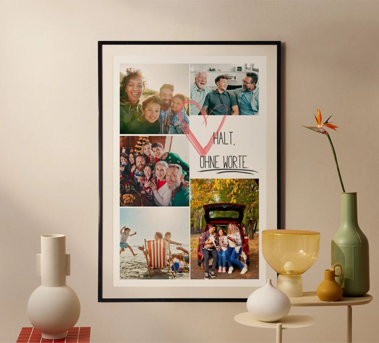 Familiencollage „Halt, ohne Worte“ – zum Selbstgestalten Poster von FRAMELY