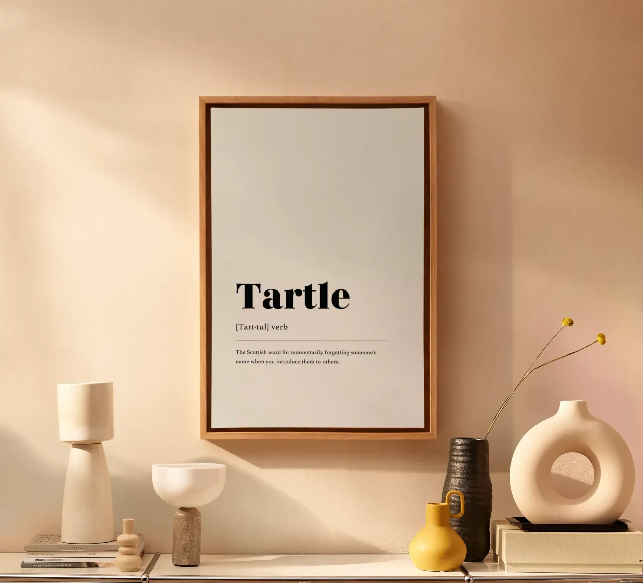 Tartle Leinwand mit Schattenfugenrahmen von daylight design studio