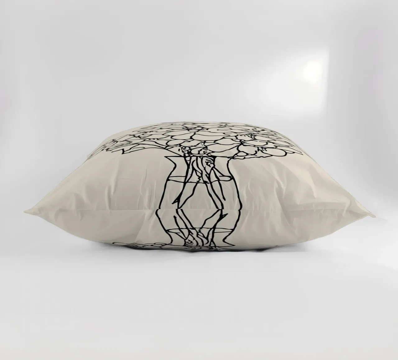 Sunday Gallery No 07 cuscino da treechild