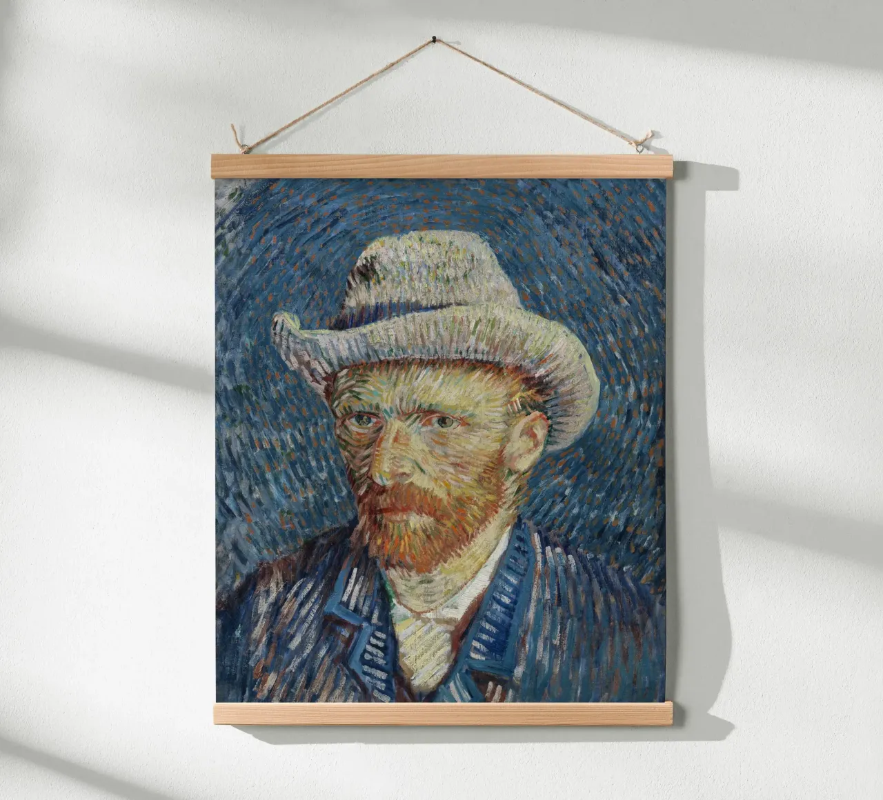 Vincent van Goghs Selbstporträt mit grauem Filzhut Poster mit Kunststoffrahmen von Van Gogh Prints