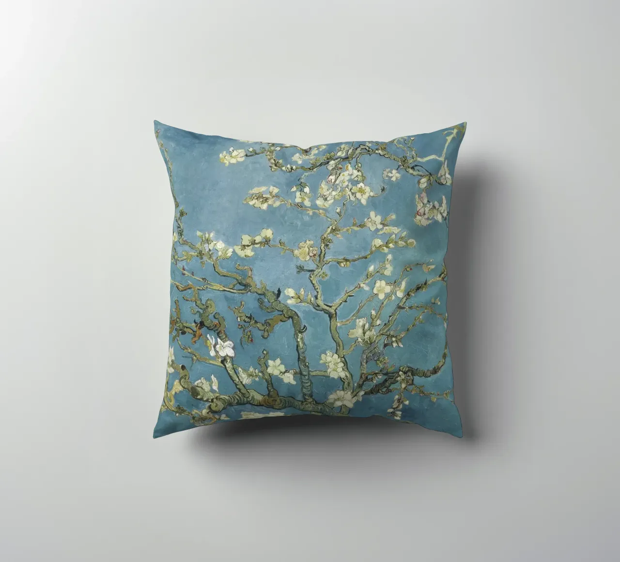 Mandorlo in fiore di Vincent van Gogh (1890) cuscino da Van Gogh Prints