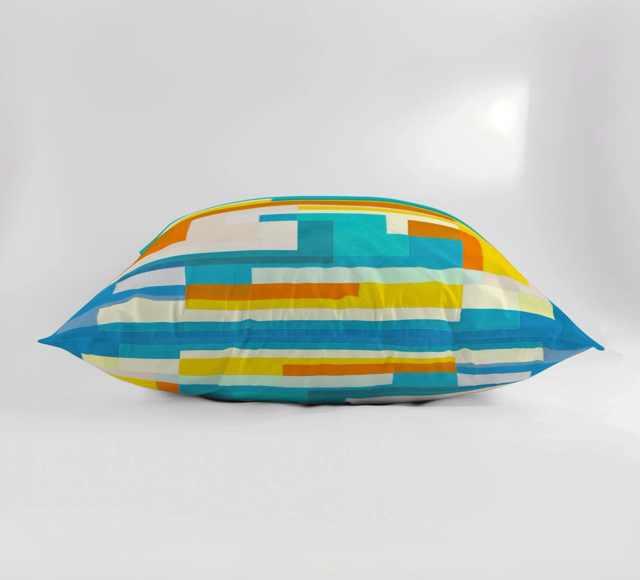 Forward - Forme geometriche astratte di colore blu verde acqua cuscino da lovely lines