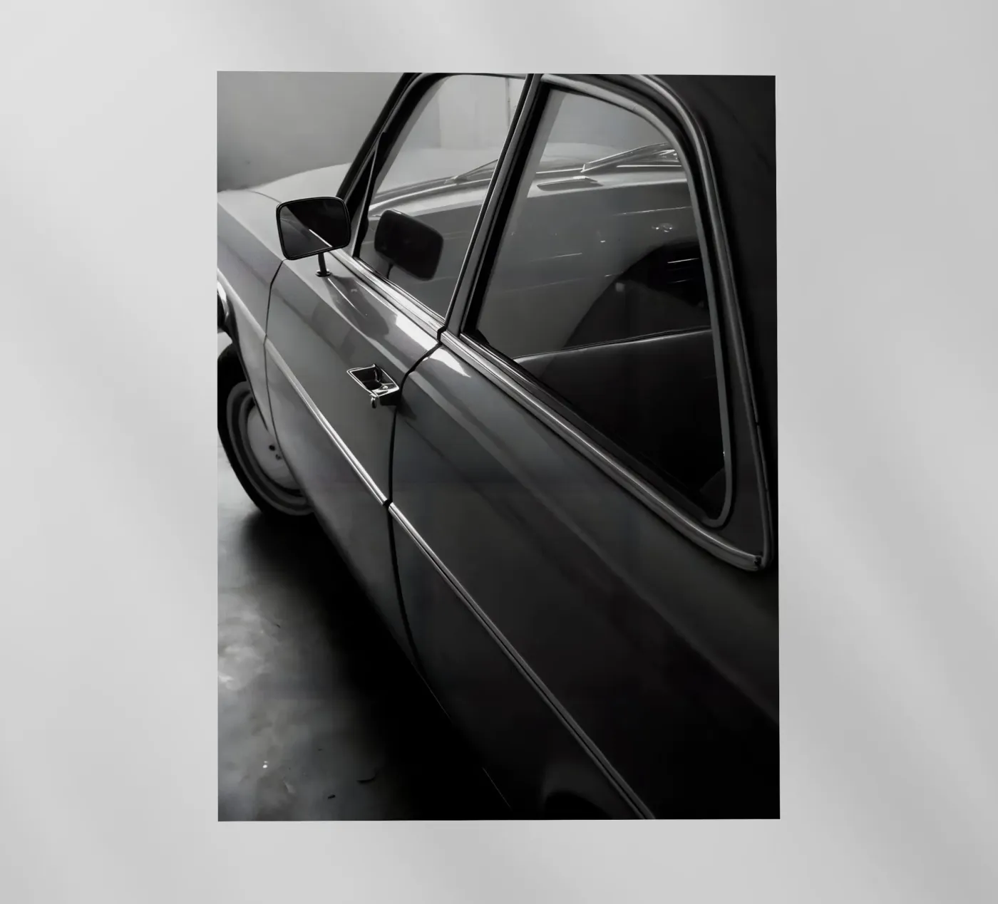 Monochromer Oldtimer Backlit Folie von CAR EDITION