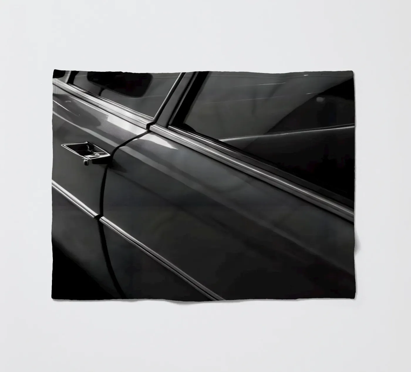 Monochrome Classic Car Fleecedecke von CAR EDITION