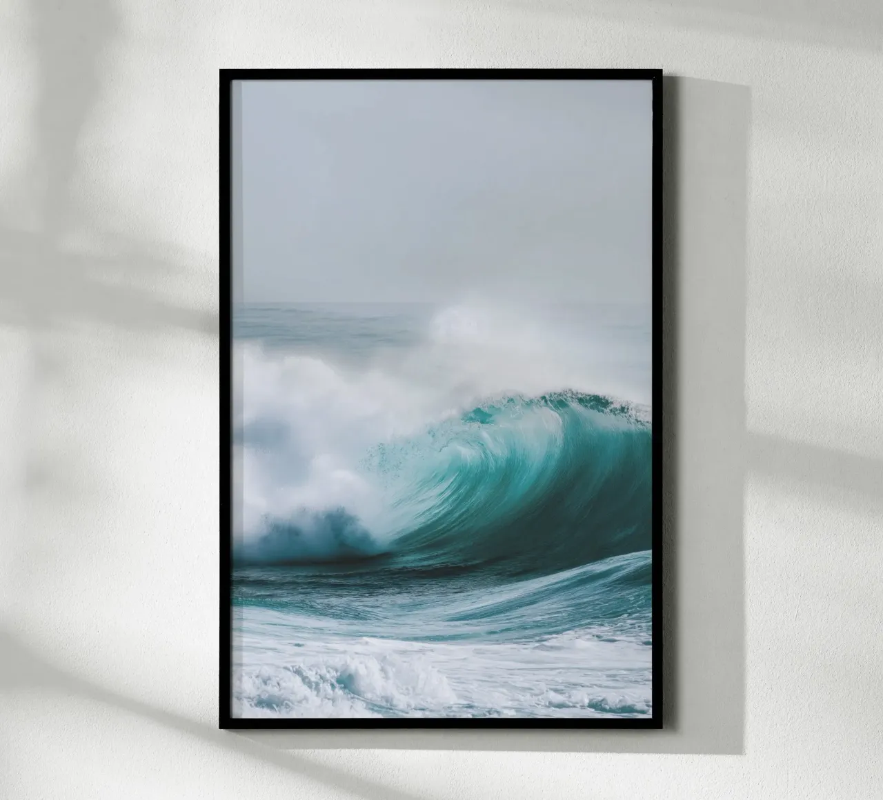Olas del océano poster de Indigo Tides Art
