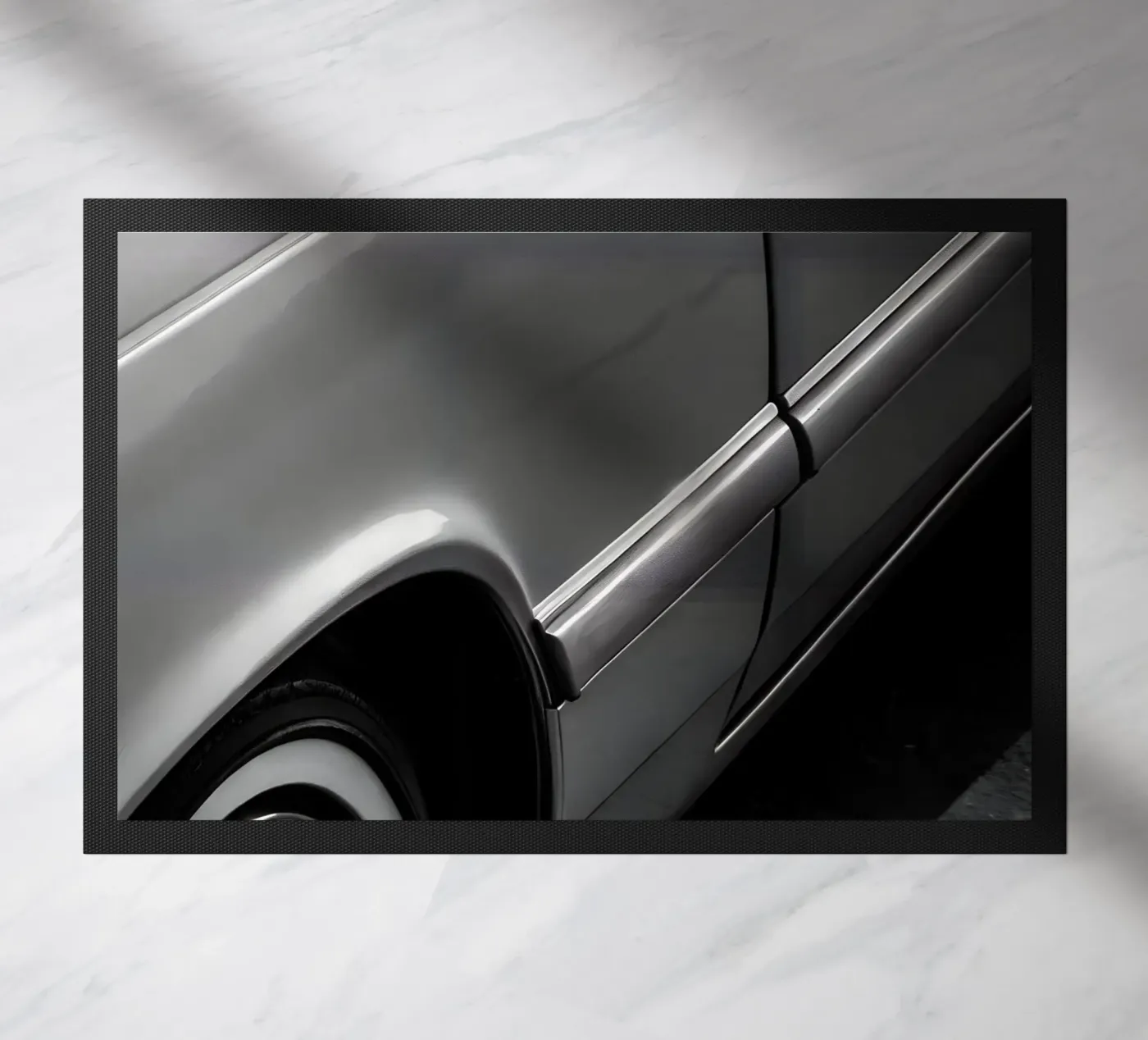 Monochrome Oldtimer Fußmatte von CAR EDITION