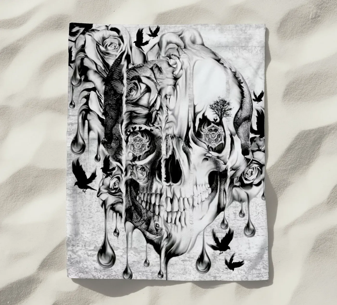 Beneath the surface strandhanddoek van Kristy Patterson