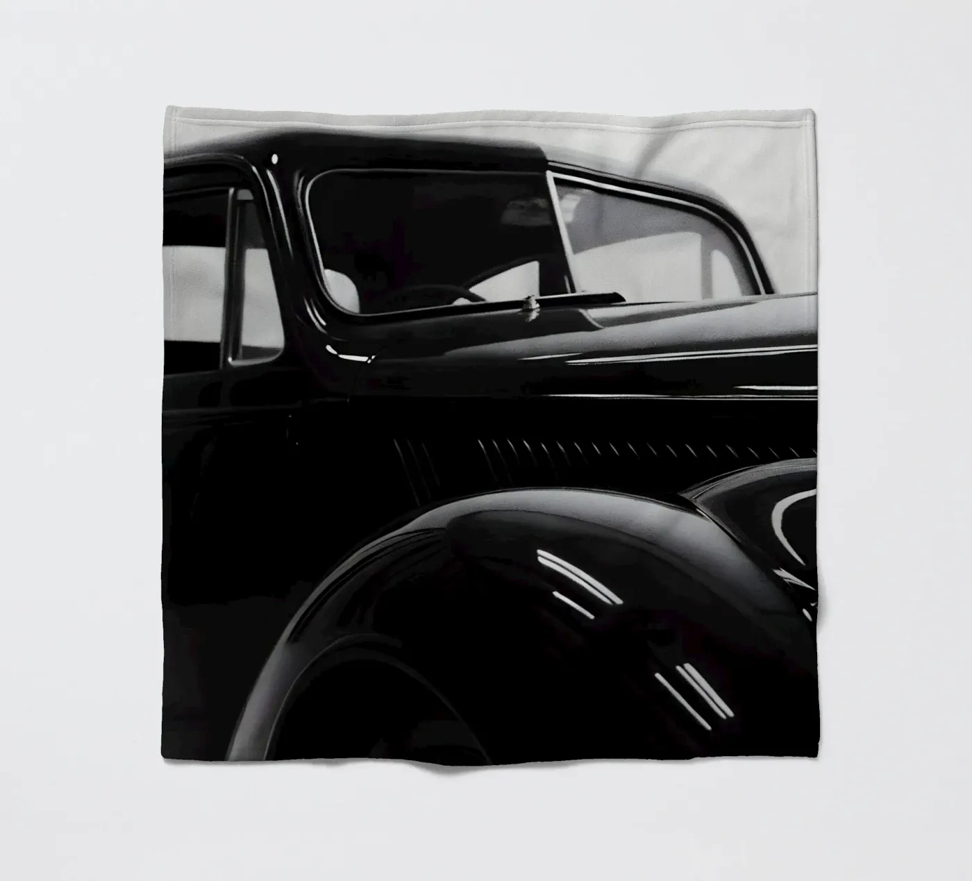 Monochrome Classic Cars Fleecedecke von CAR EDITION