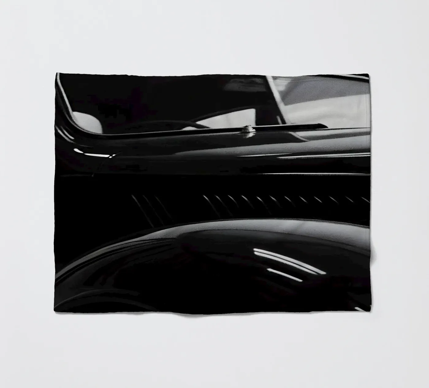 Monochrome Classic Cars Fleecedecke von CAR EDITION