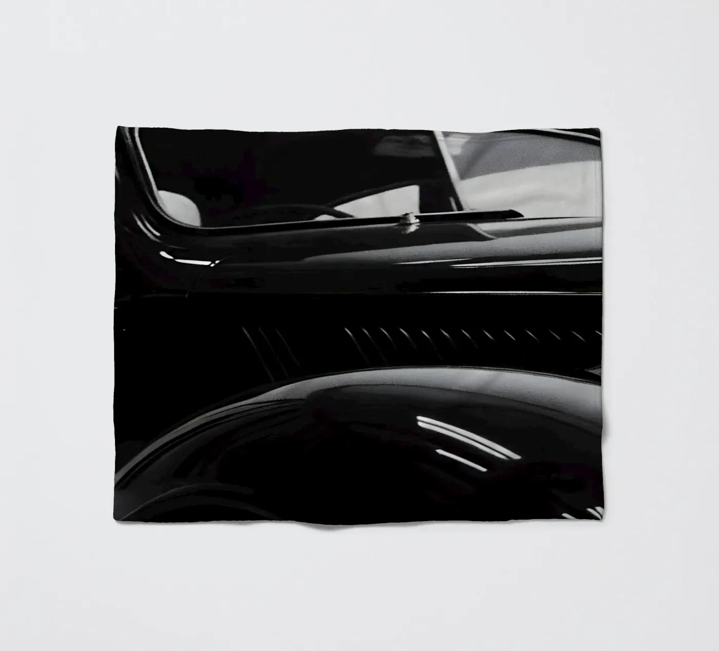 Monochrome Oldtimer Fleecedecke von CAR EDITION